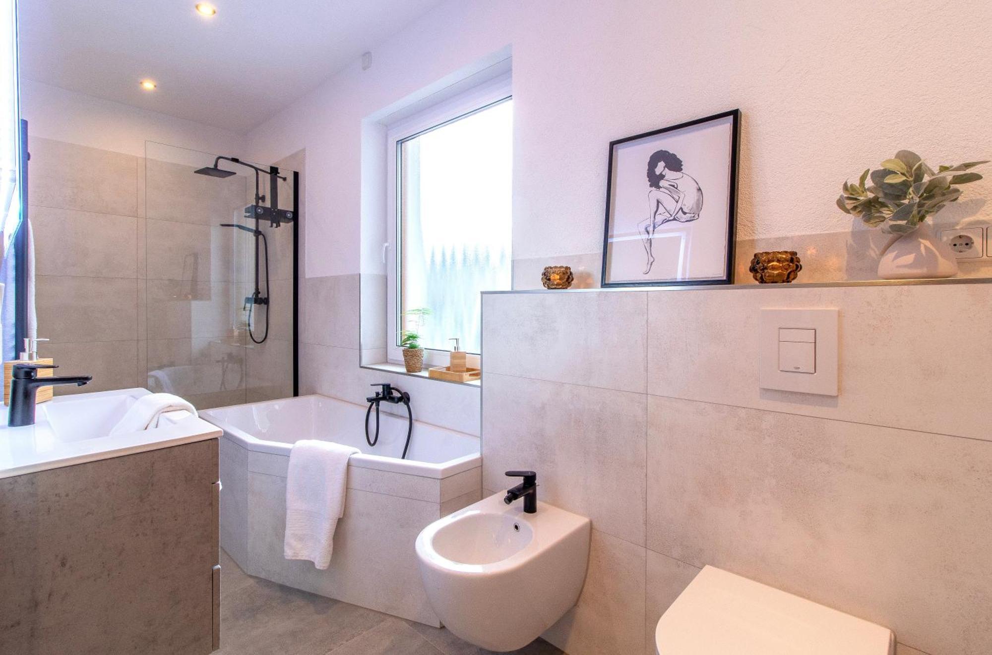 Stilvolles City-Apartment I Netflix I Wlan L Stellplatz I Zentral ชวาร์เซนเบิร์ก ภายนอก รูปภาพ