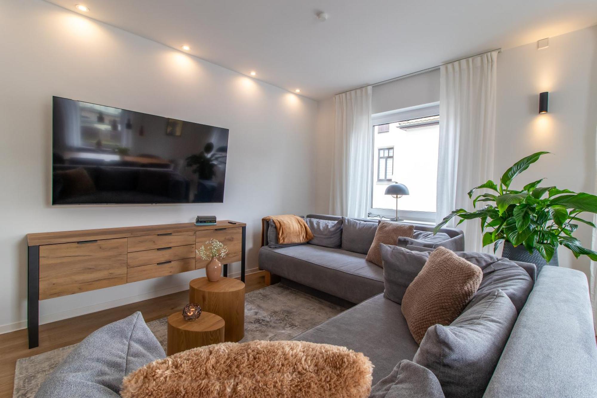 Stilvolles City-Apartment I Netflix I Wlan L Stellplatz I Zentral ชวาร์เซนเบิร์ก ภายนอก รูปภาพ