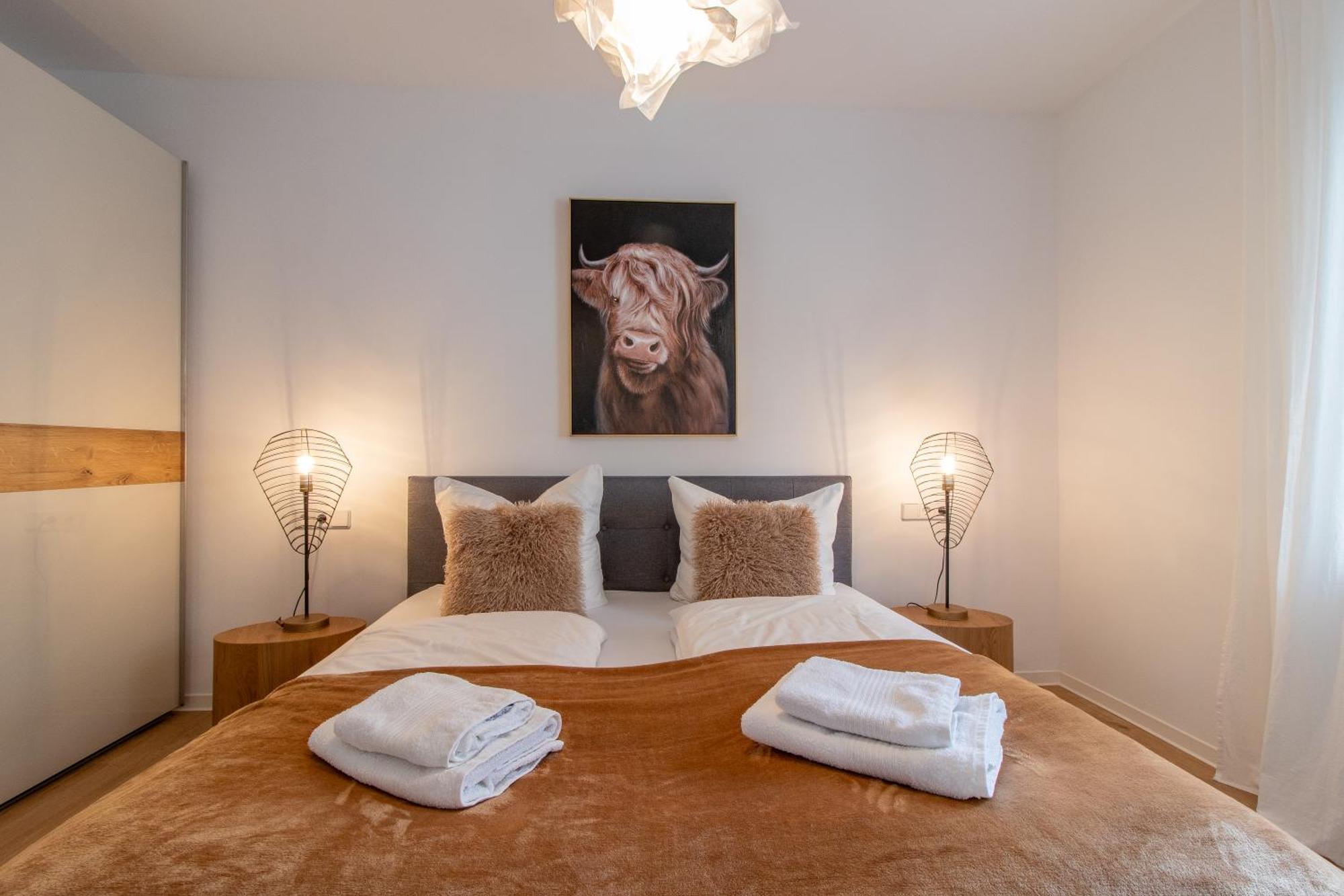 Stilvolles City-Apartment I Netflix I Wlan L Stellplatz I Zentral ชวาร์เซนเบิร์ก ภายนอก รูปภาพ