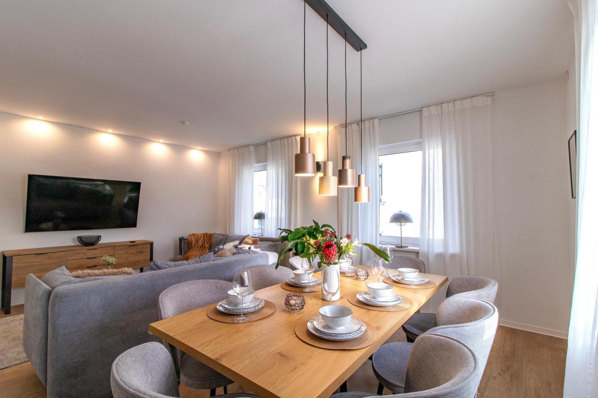 Stilvolles City-Apartment I Netflix I Wlan L Stellplatz I Zentral ชวาร์เซนเบิร์ก ภายนอก รูปภาพ