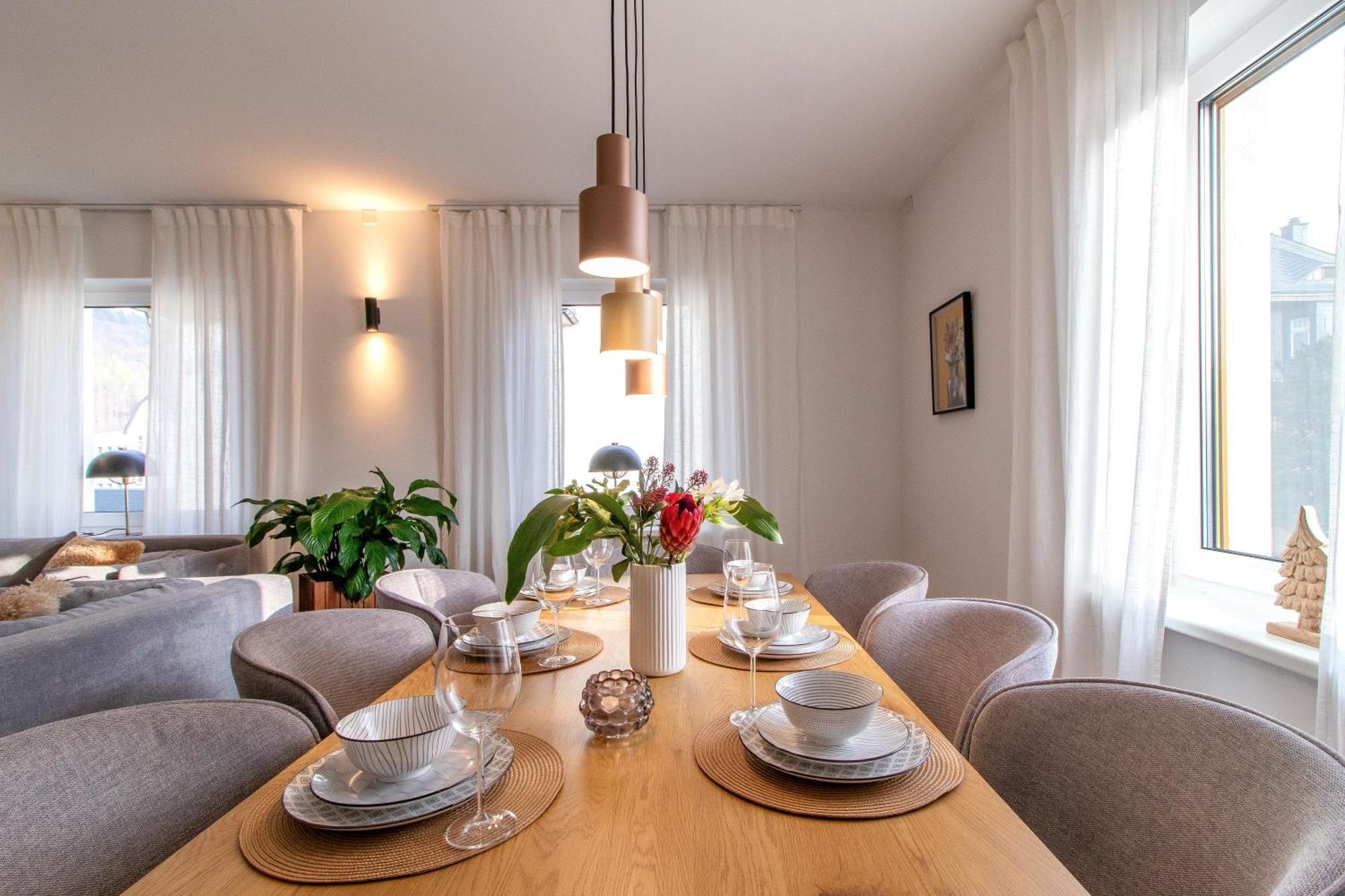 Stilvolles City-Apartment I Netflix I Wlan L Stellplatz I Zentral ชวาร์เซนเบิร์ก ภายนอก รูปภาพ